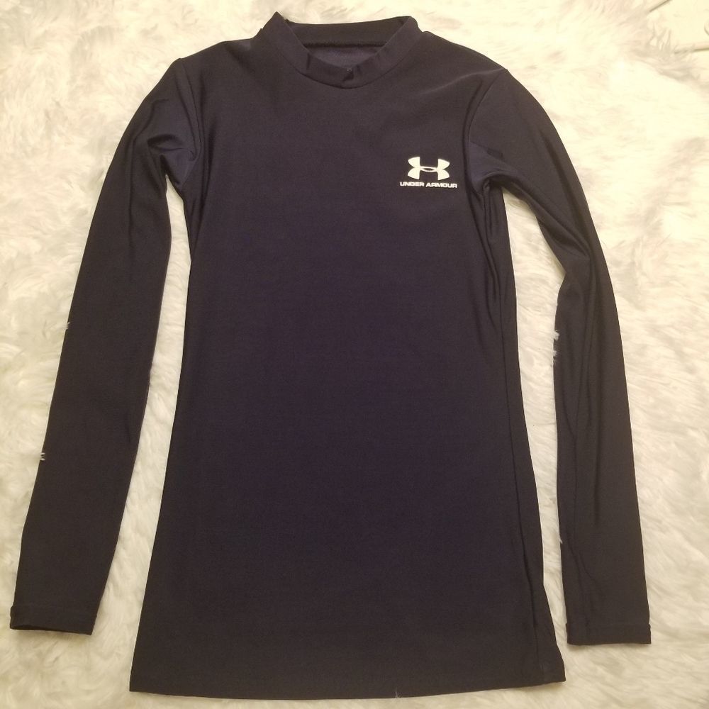 Bundle of 4 youth small sports shirts - Picture 2 of 9
